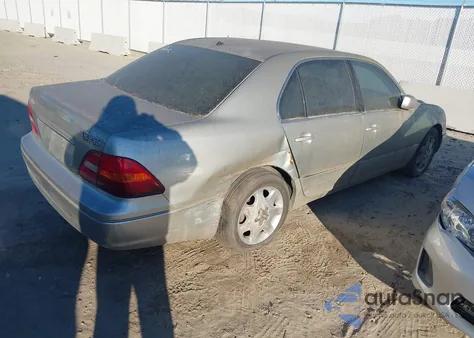 2001 Lexus Ls 430 z USA, uszkodzony, nr VIN JTHBN30F410025290